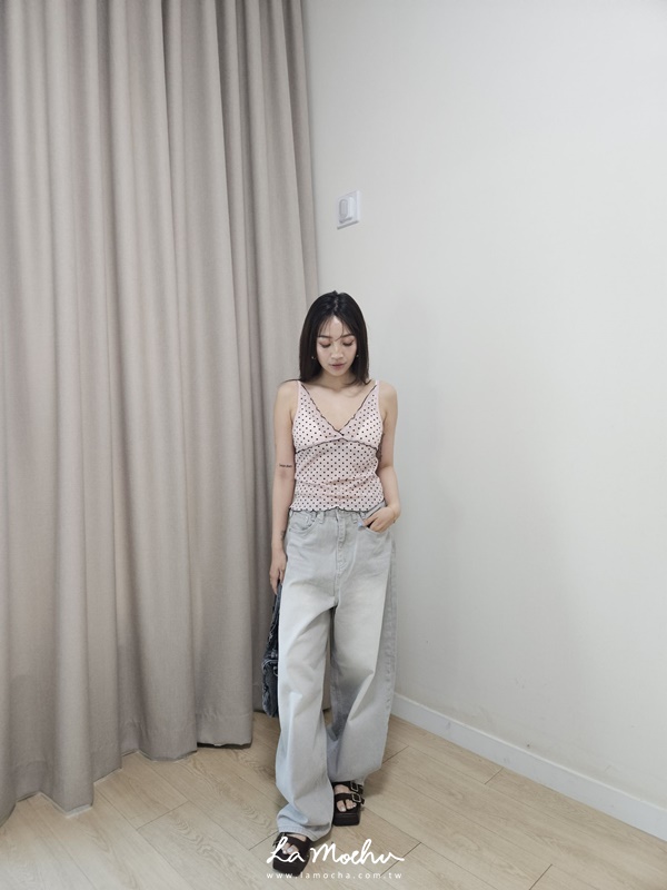 點點滾邊V領背心